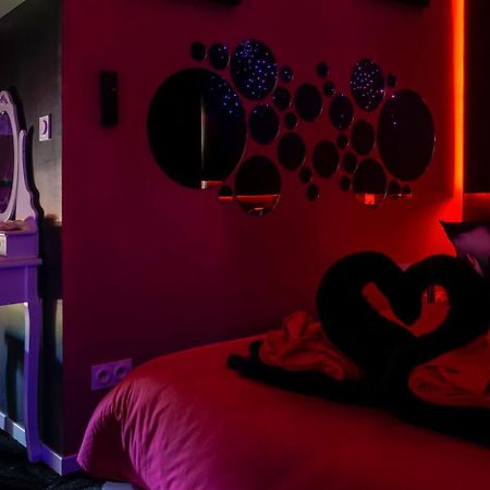 Bed and Breakfast Desir'Oom Cabannes Екстер'єр фото