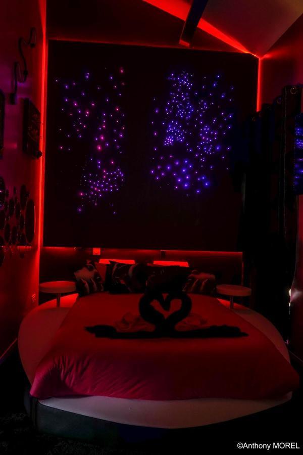 Bed and Breakfast Desir'Oom Cabannes Екстер'єр фото