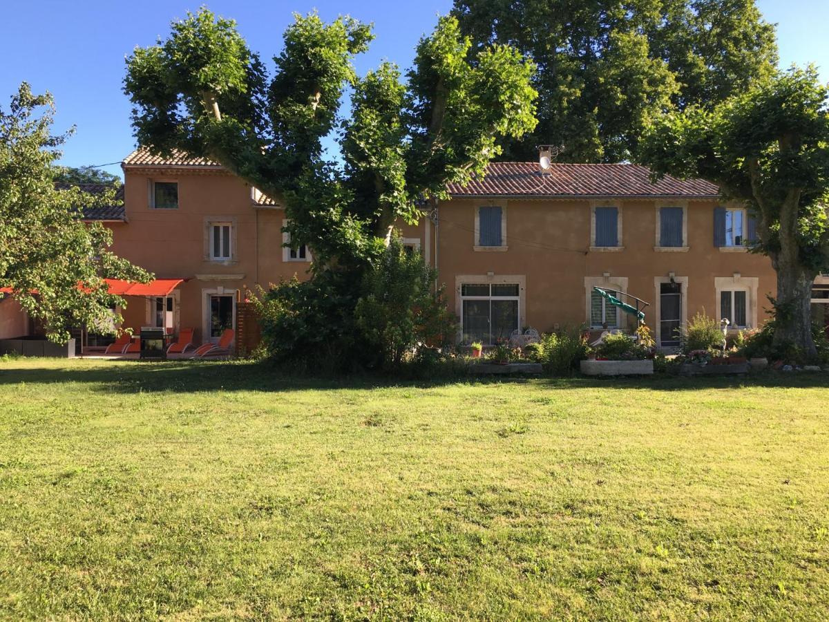 Bed and Breakfast Desir'Oom Cabannes Екстер'єр фото