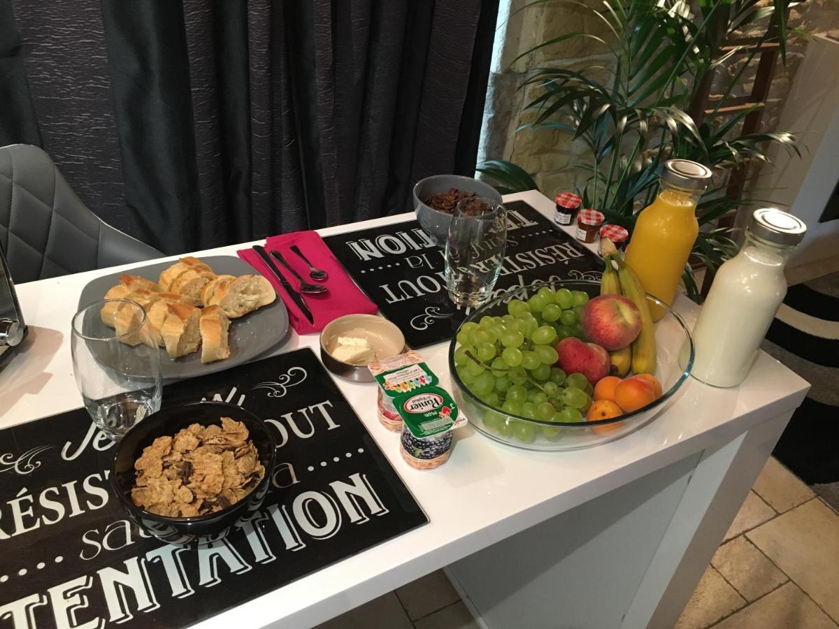 Bed and Breakfast Desir'Oom Cabannes Екстер'єр фото