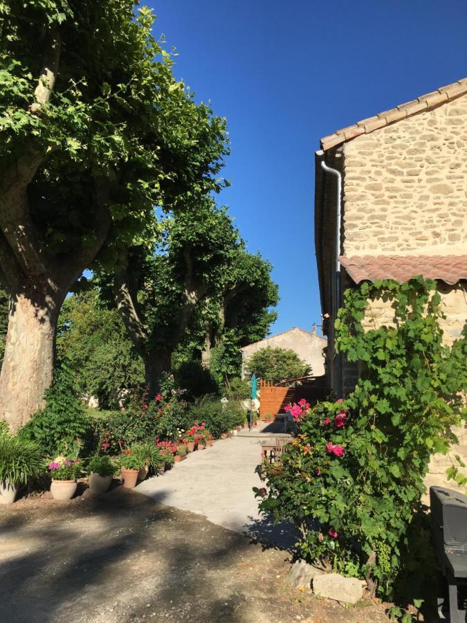 Bed and Breakfast Desir'Oom Cabannes Екстер'єр фото